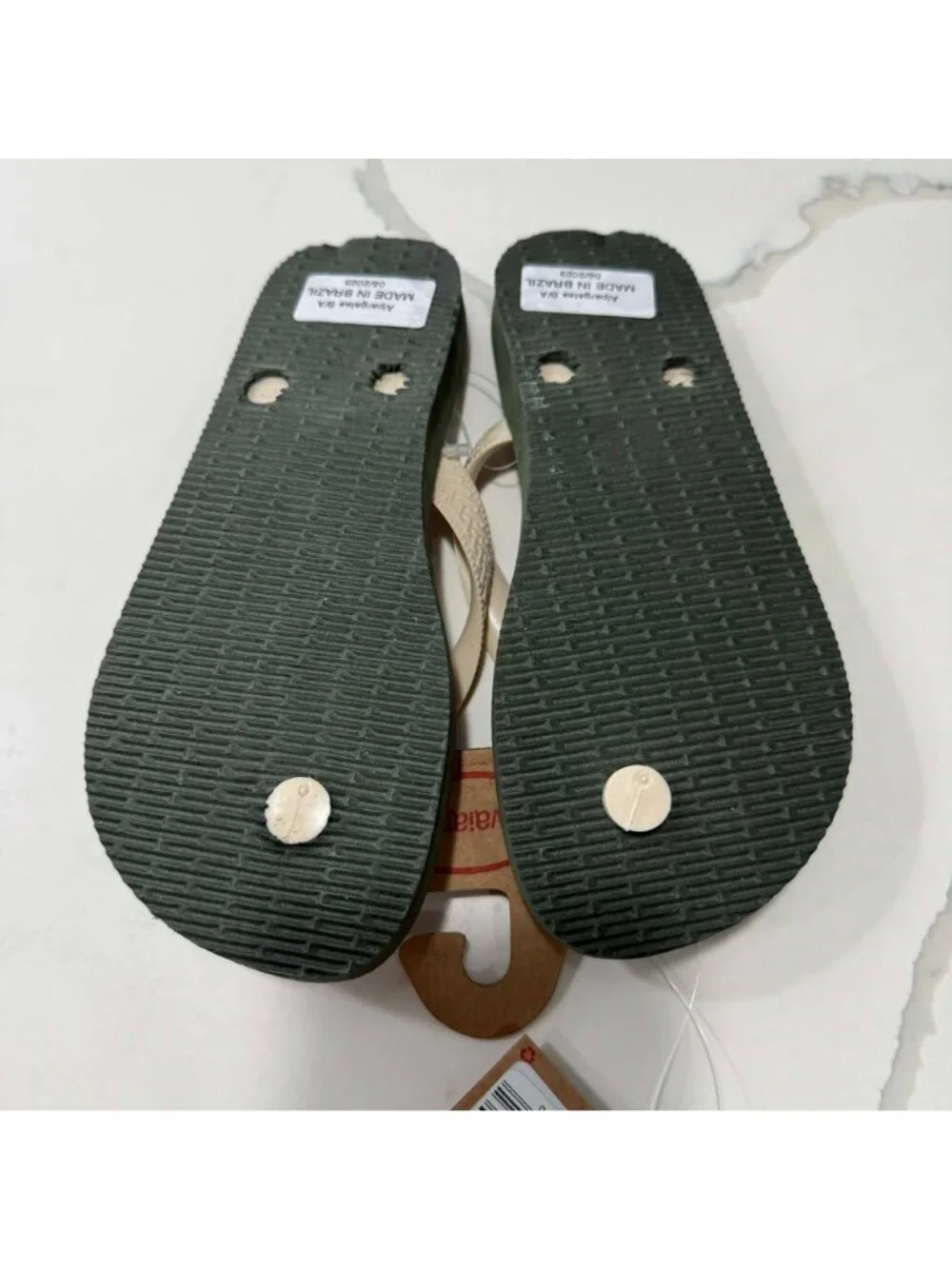 Havaianas Flip Flops Olive Green Sandals Girl Size US 3